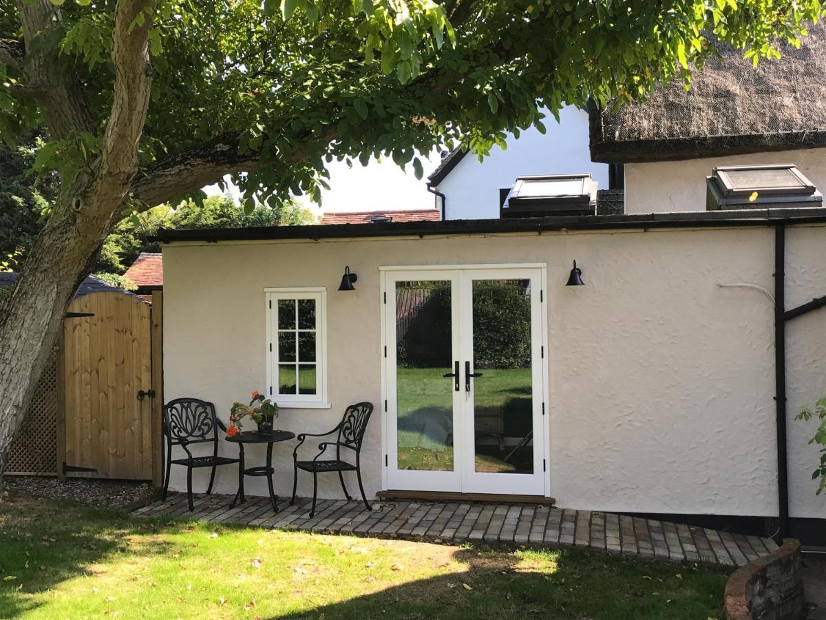 Corner House Luxury Bnb Little Dunmow Dış mekan fotoğraf