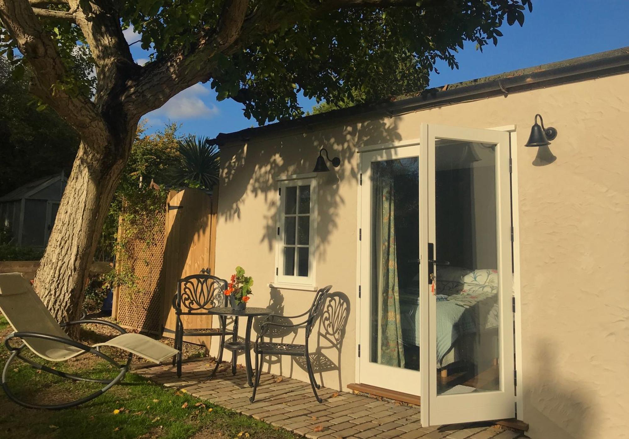 Corner House Luxury Bnb Little Dunmow Oda fotoğraf